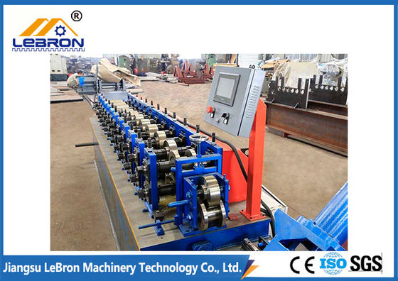 Máy tạo hình cuộn và theo dõi thép hoàn toàn tự động hiệu quả cao
