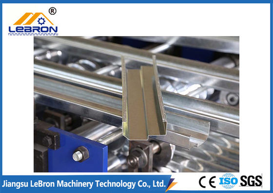 Máy tạo hình khung cửa hoàn toàn tự động Năng lực sản xuất cao
